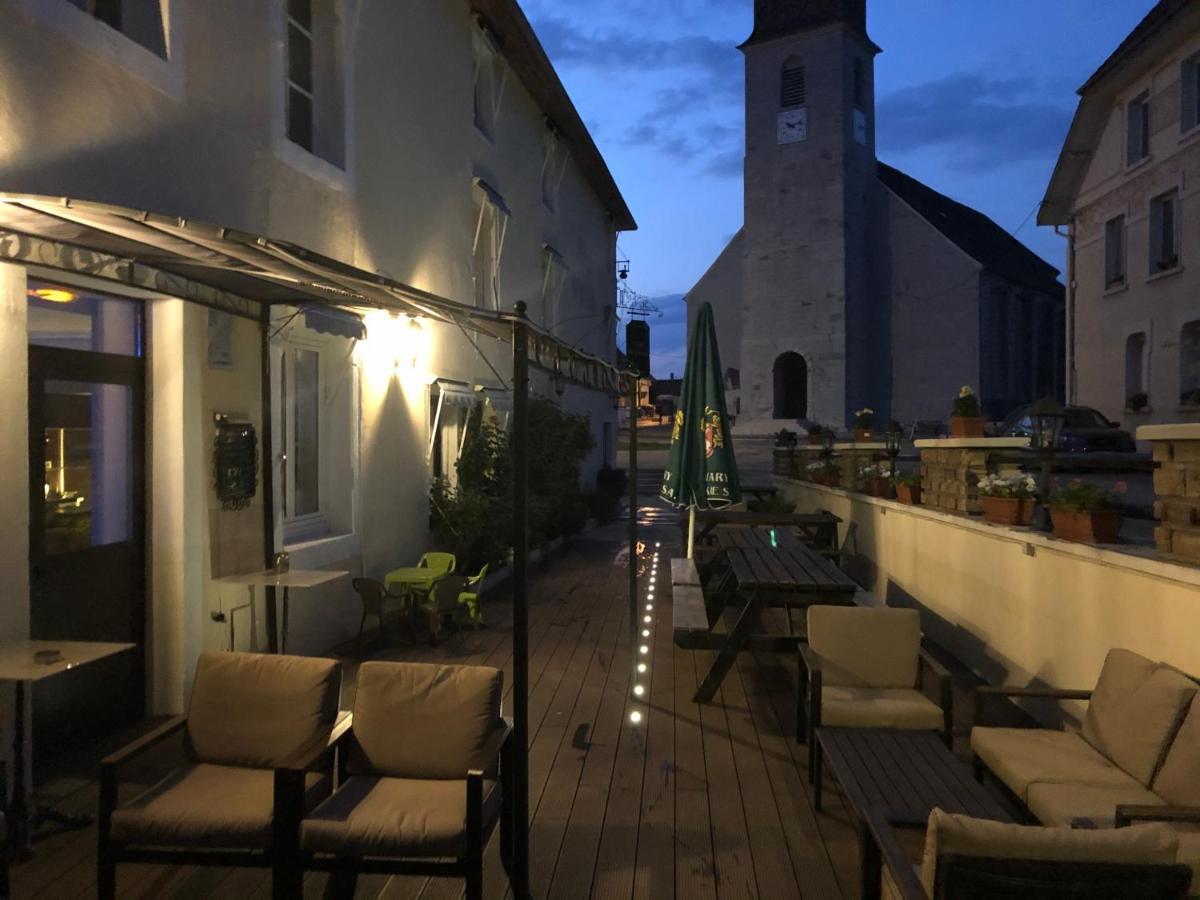 Hotel D'Artiste Pierrefontaine-les-Varans Luaran gambar