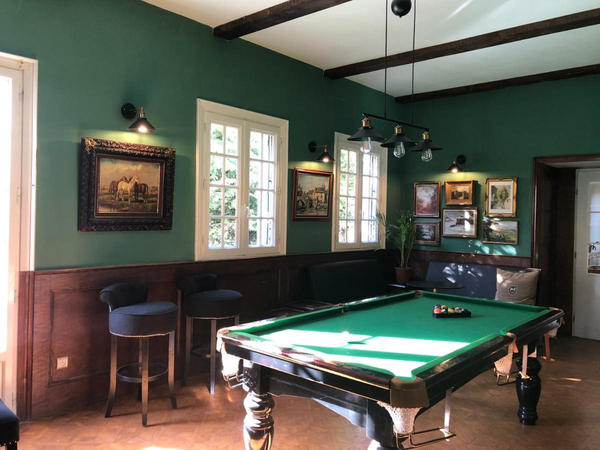 Hotel D'Artiste Pierrefontaine-les-Varans Luaran gambar