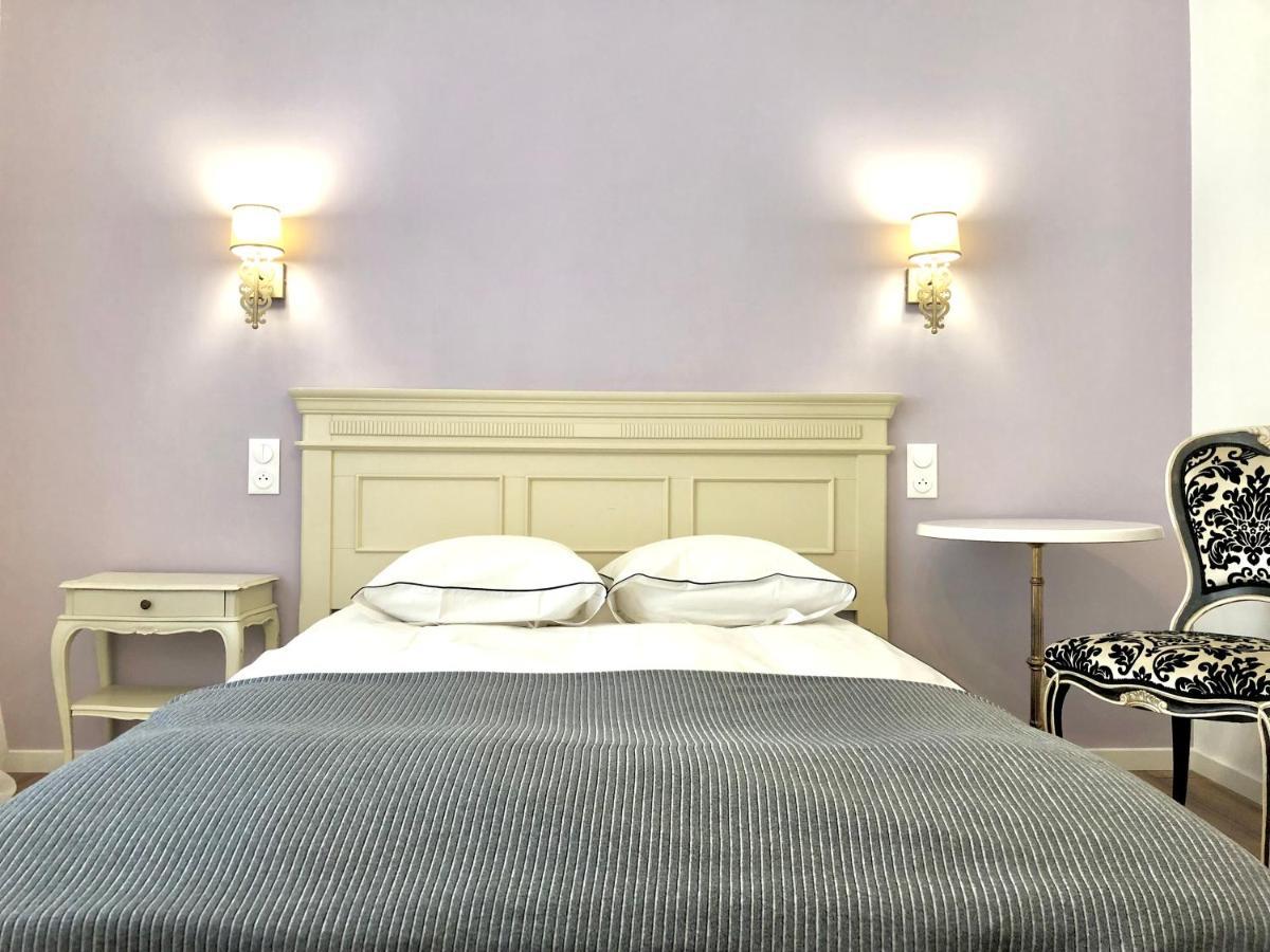 Hotel D'Artiste Pierrefontaine-les-Varans Luaran gambar