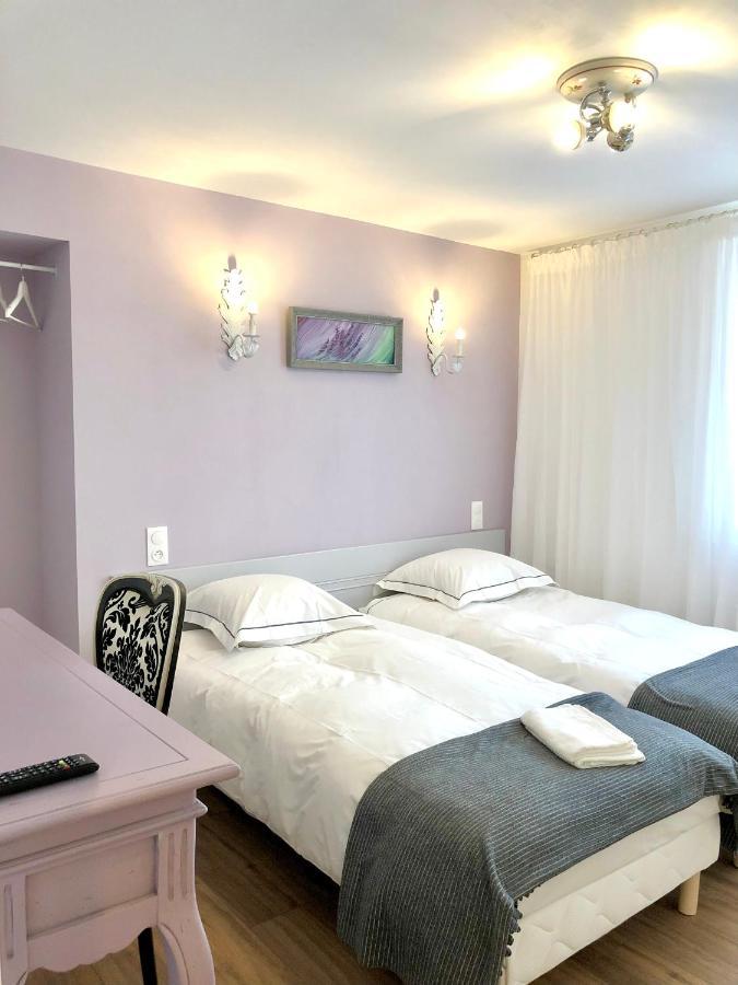 Hotel D'Artiste Pierrefontaine-les-Varans Luaran gambar