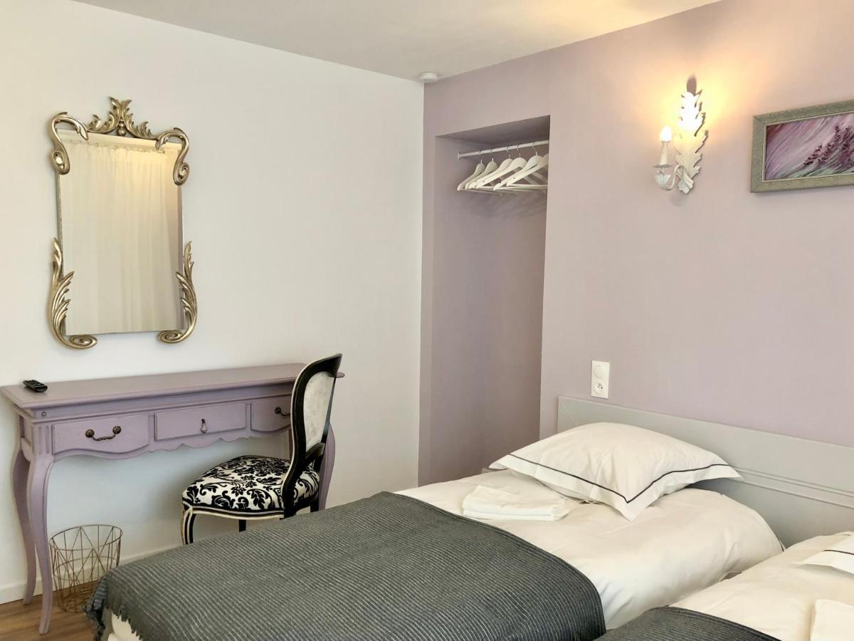 Hotel D'Artiste Pierrefontaine-les-Varans Luaran gambar