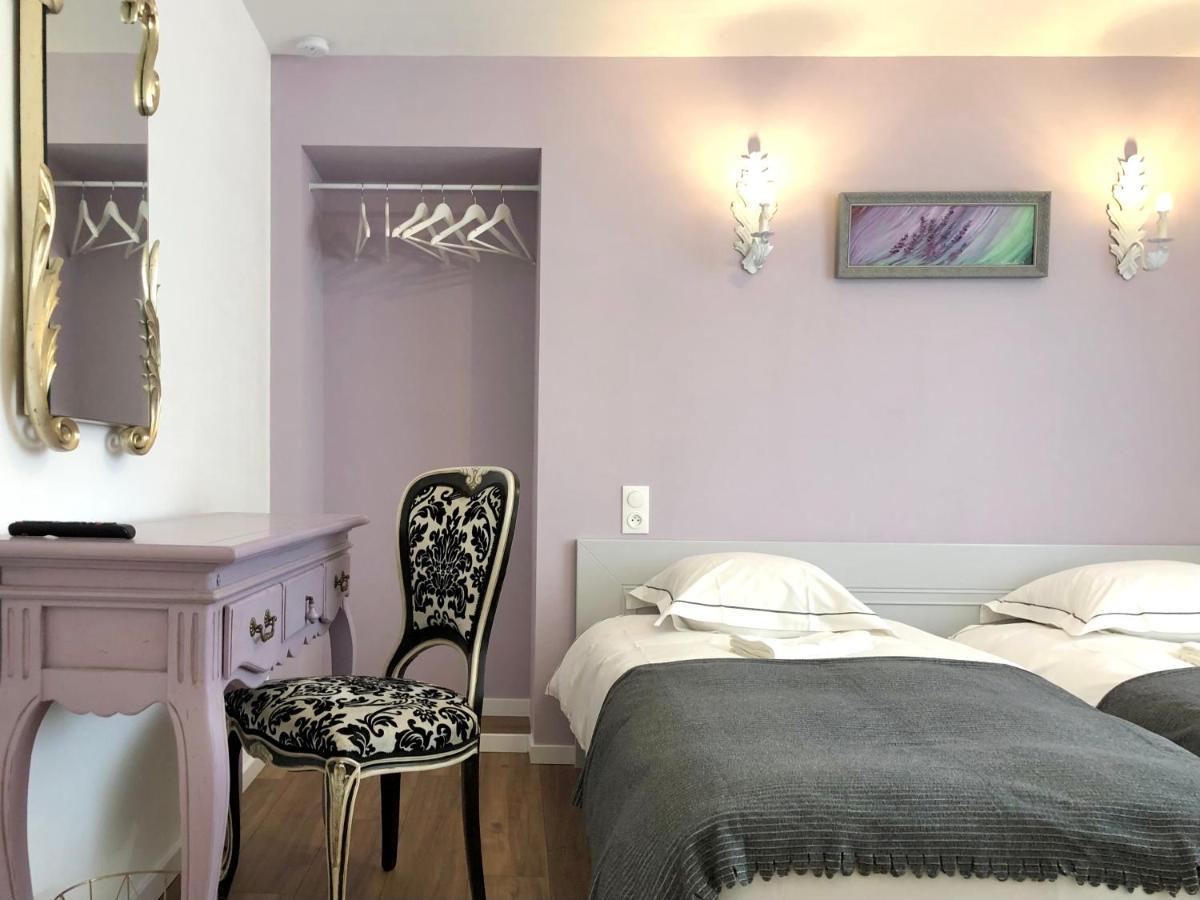 Hotel D'Artiste Pierrefontaine-les-Varans Luaran gambar